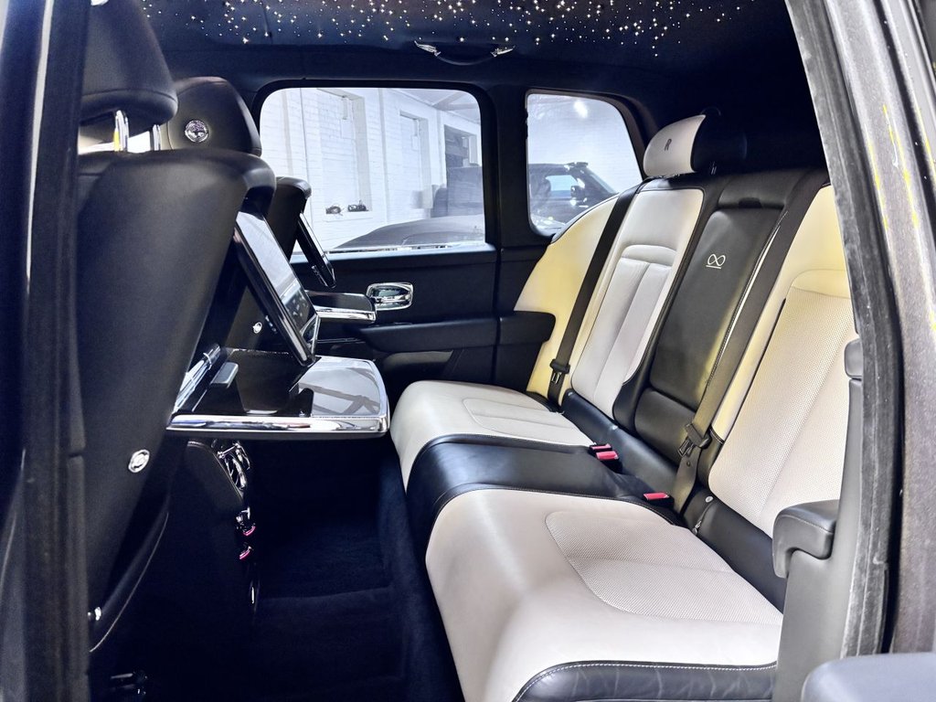 Used Rolls-Royce Cullinan 2020 for sale - 77226879: Photo 16