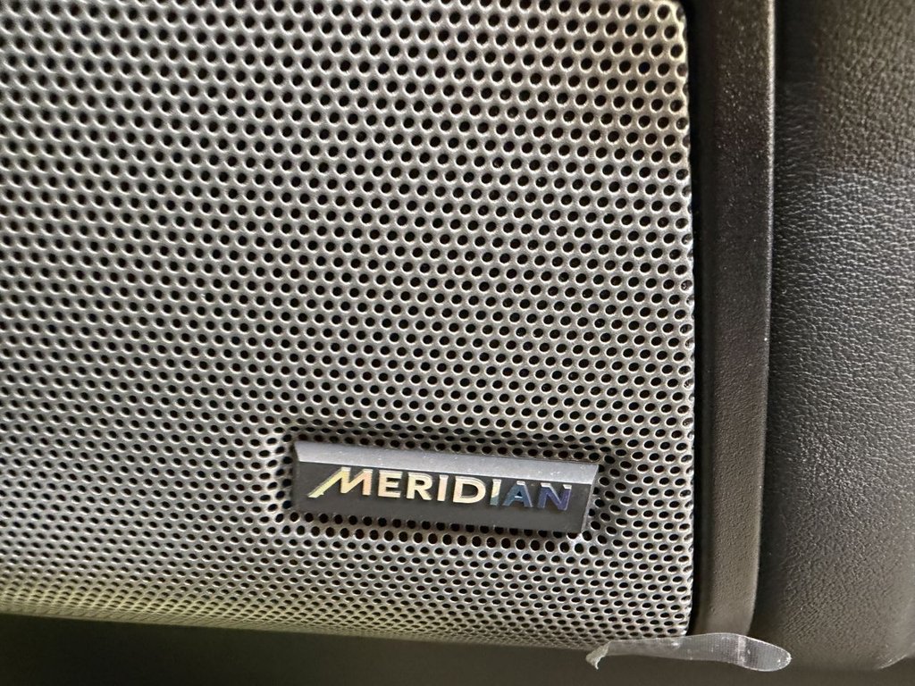 Used Land Rover Discovery 2015 for sale - 78145341: Photo 16