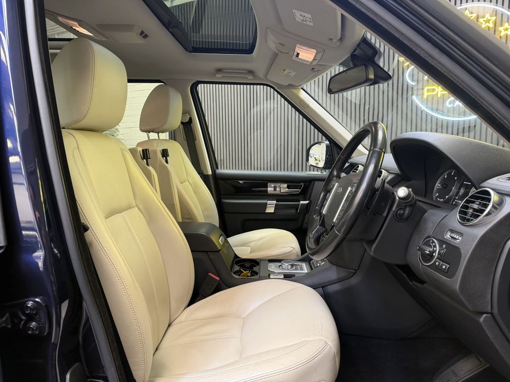 Used Land Rover Discovery 2015 for sale - 78145341: Photo 9