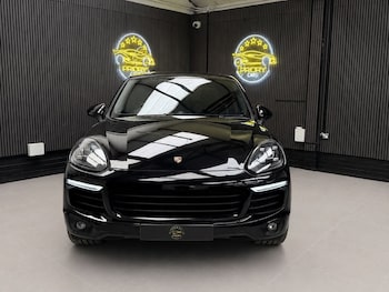 Used Porsche Cayenne 2017 for sale - 78533935: Photo