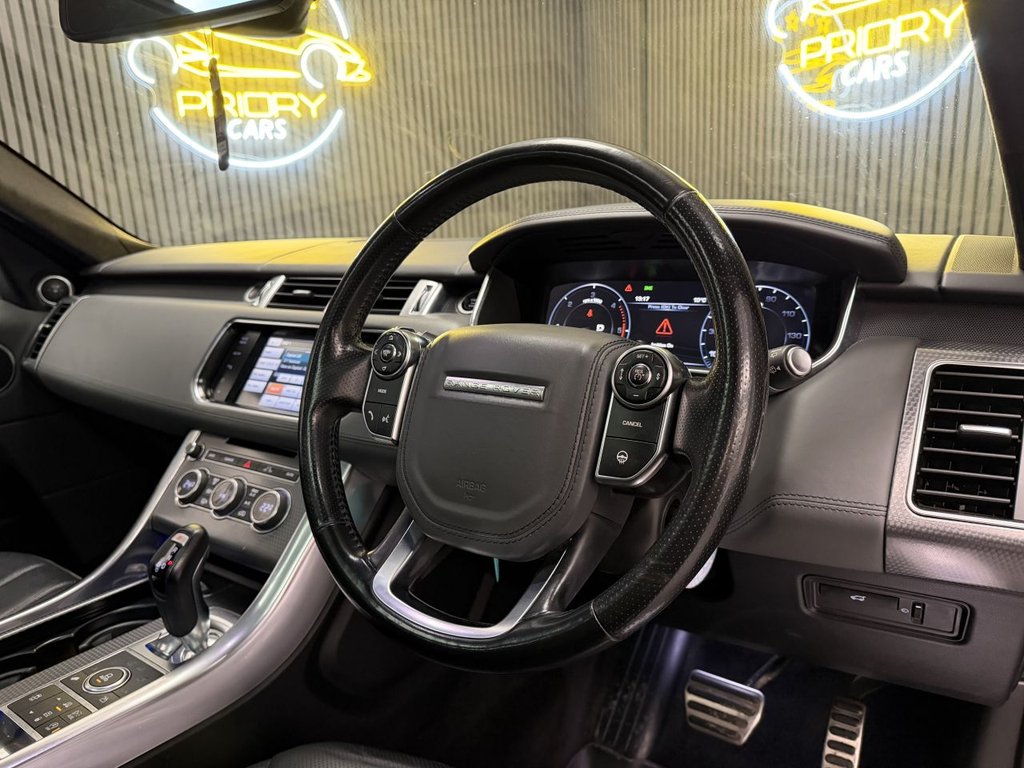 Used Land Rover Range Rover Sport 2015 for sale - 77849914: Photo 8