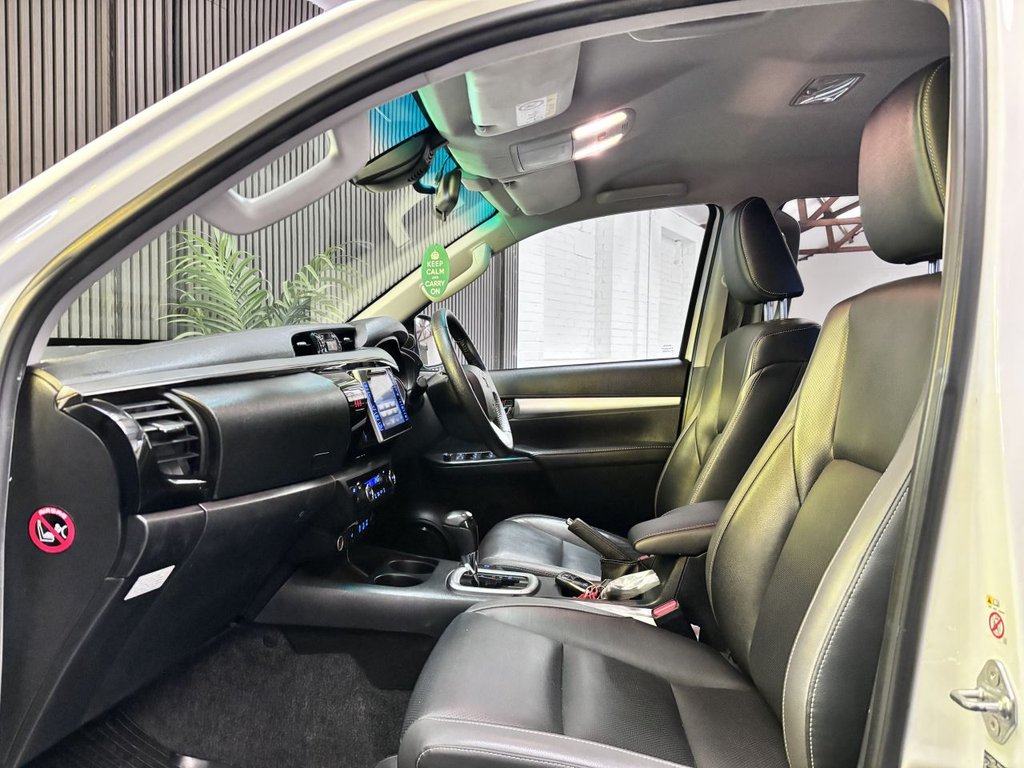 Used Toyota Hilux 2016 for sale - 77226575: Photo 10