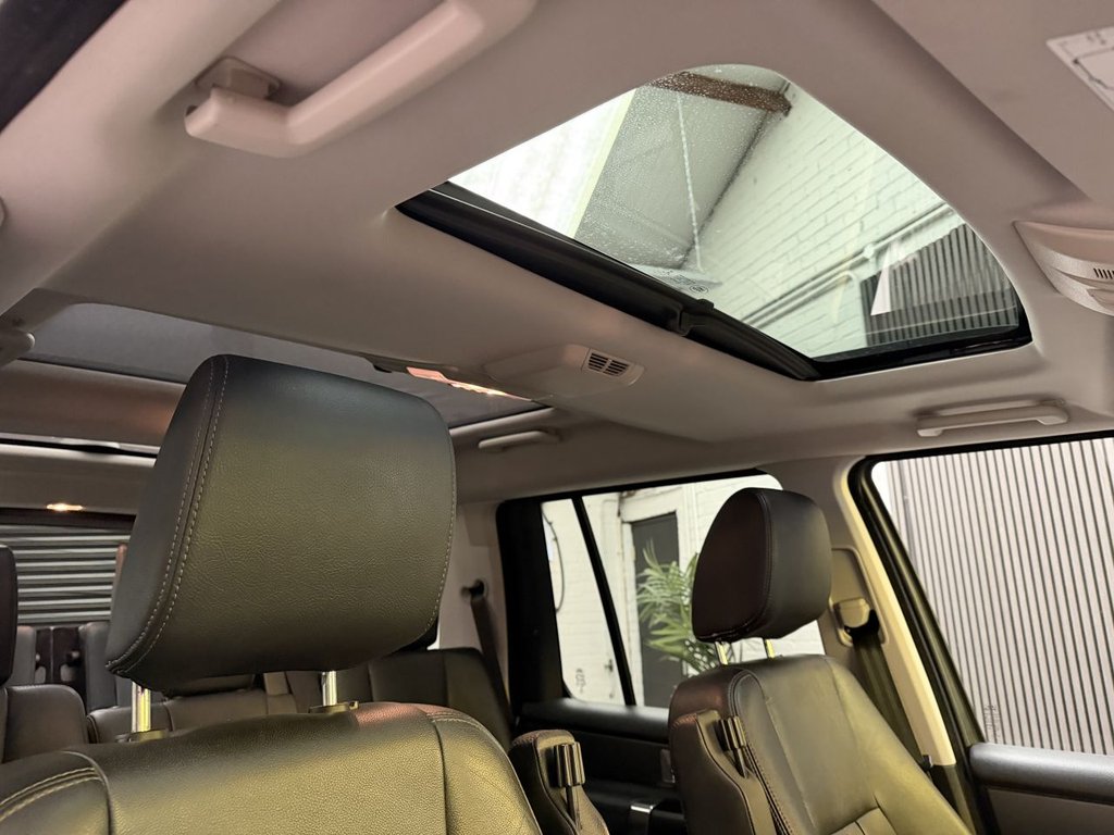 Used Land Rover Discovery 2014 for sale - 77893675: Photo 15