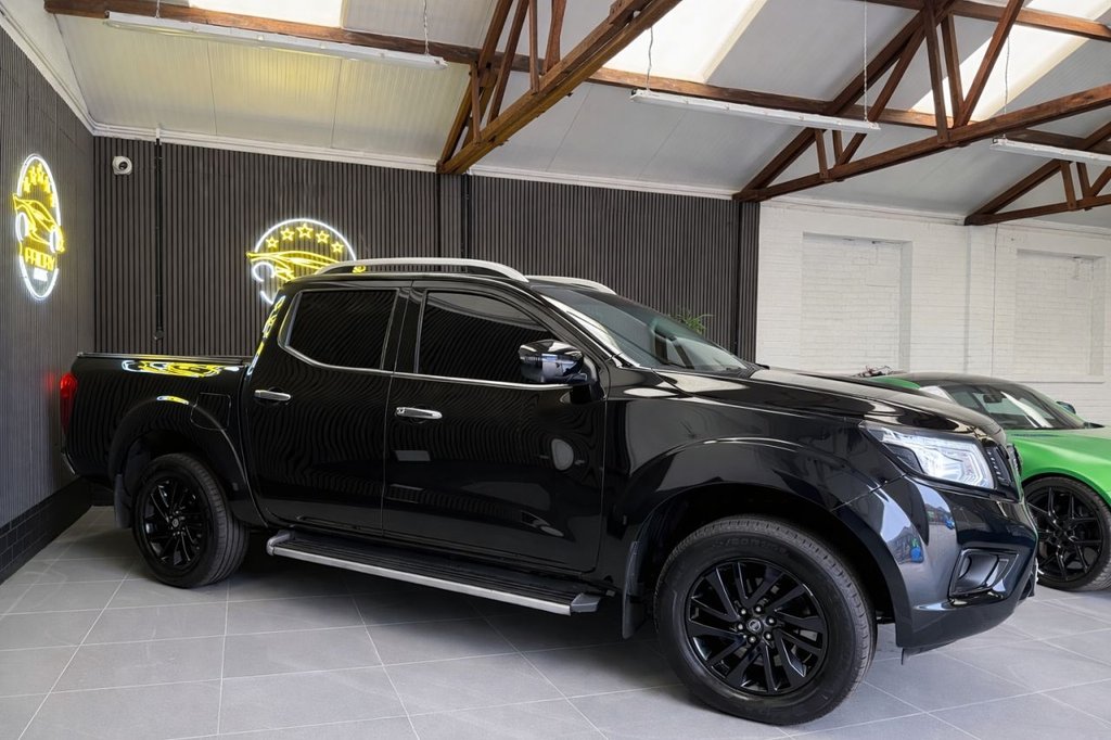 Used Nissan Navara 2017 for sale - 78096855: Photo 2