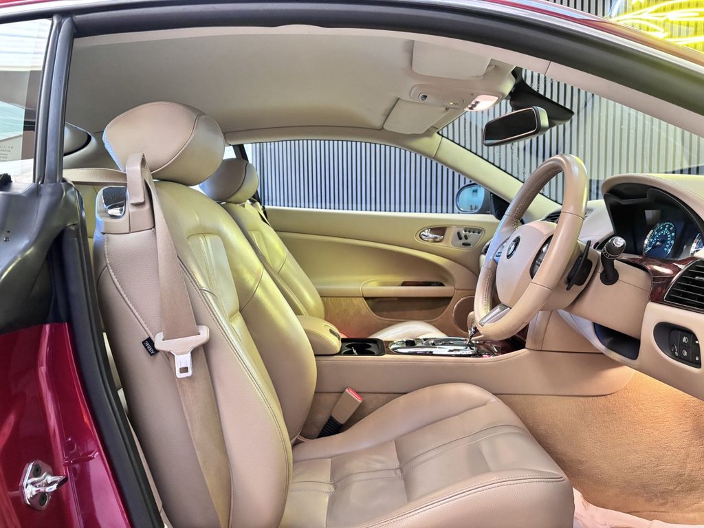 Used Jaguar XK 2008 for sale - 77208340: Photo 9