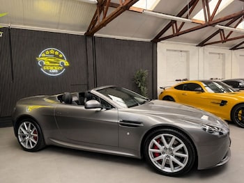 Used Aston Martin Vantage 2013 for sale - 79550988: Photo