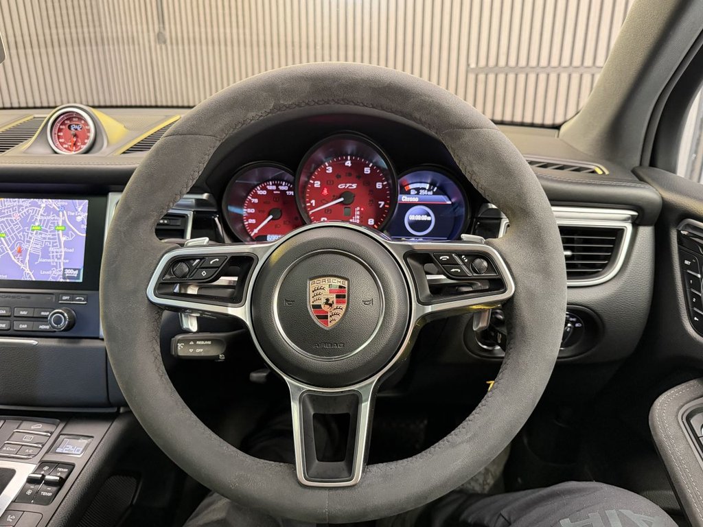 Used Porsche Macan 2016 for sale - 77821118: Photo 14