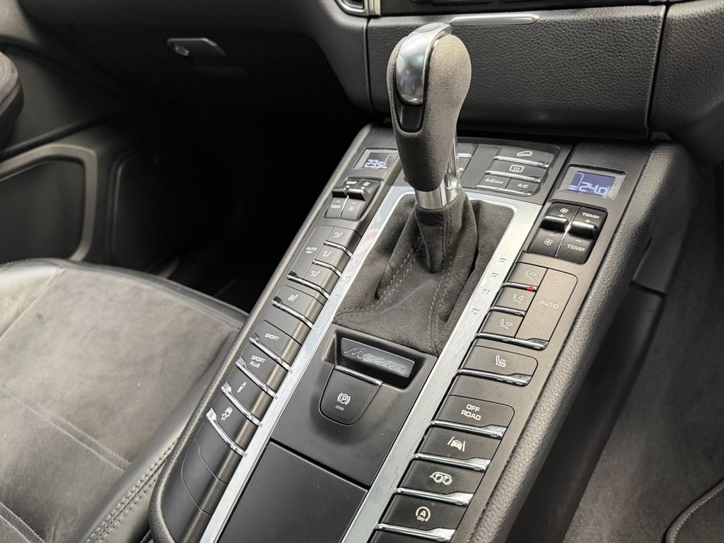 Used Porsche Macan 2016 for sale - 77821118: Photo 17