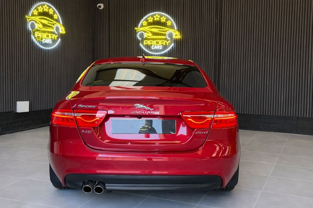 Used Jaguar XE 2017 for sale - 77667147: Photo 5