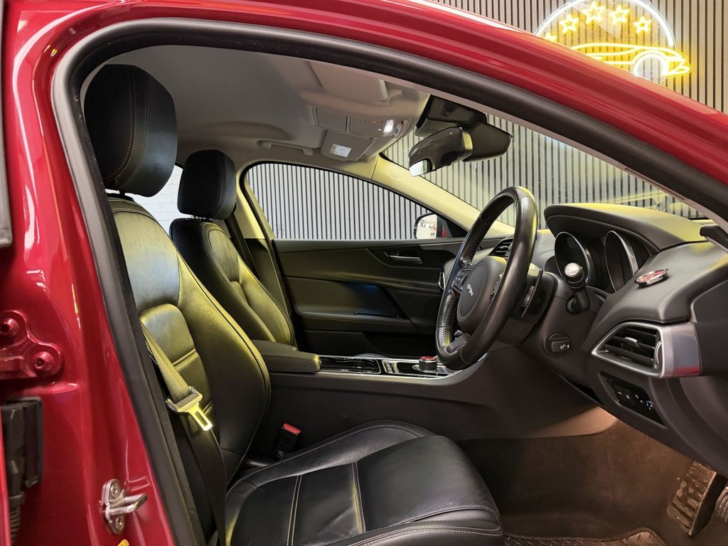 Used Jaguar XE 2017 for sale - 77667147: Photo 9