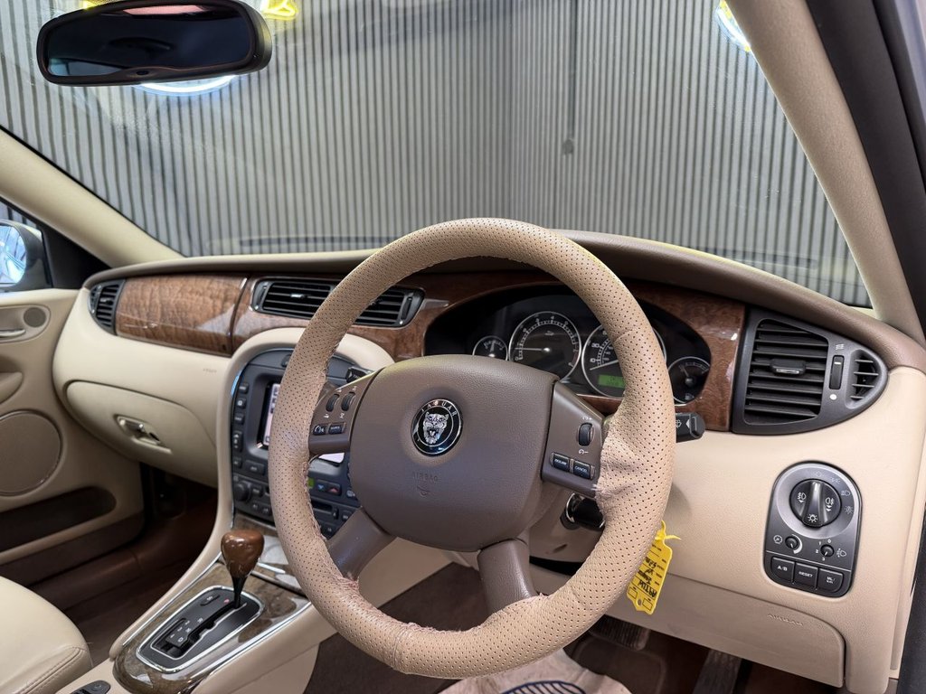 Used Jaguar X-Type 2007 for sale - 78153943: Photo 8