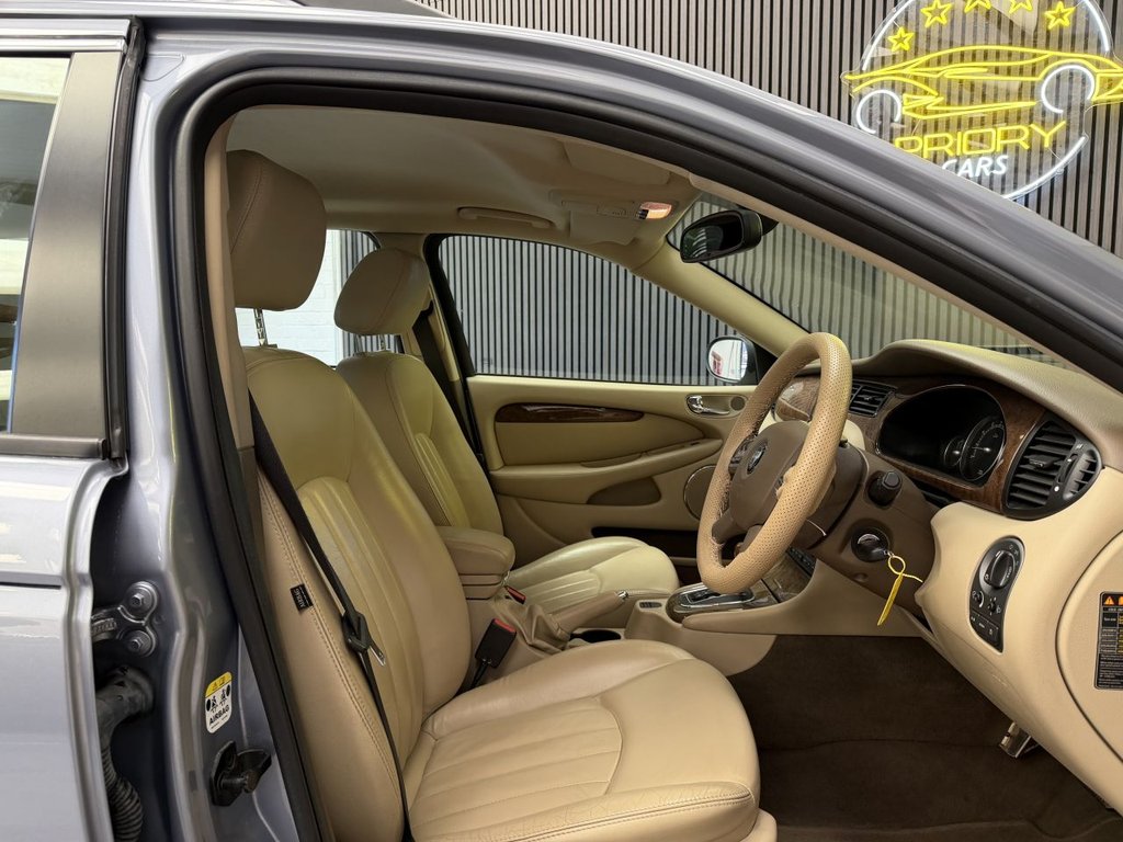 Used Jaguar X-Type 2007 for sale - 78153943: Photo 9