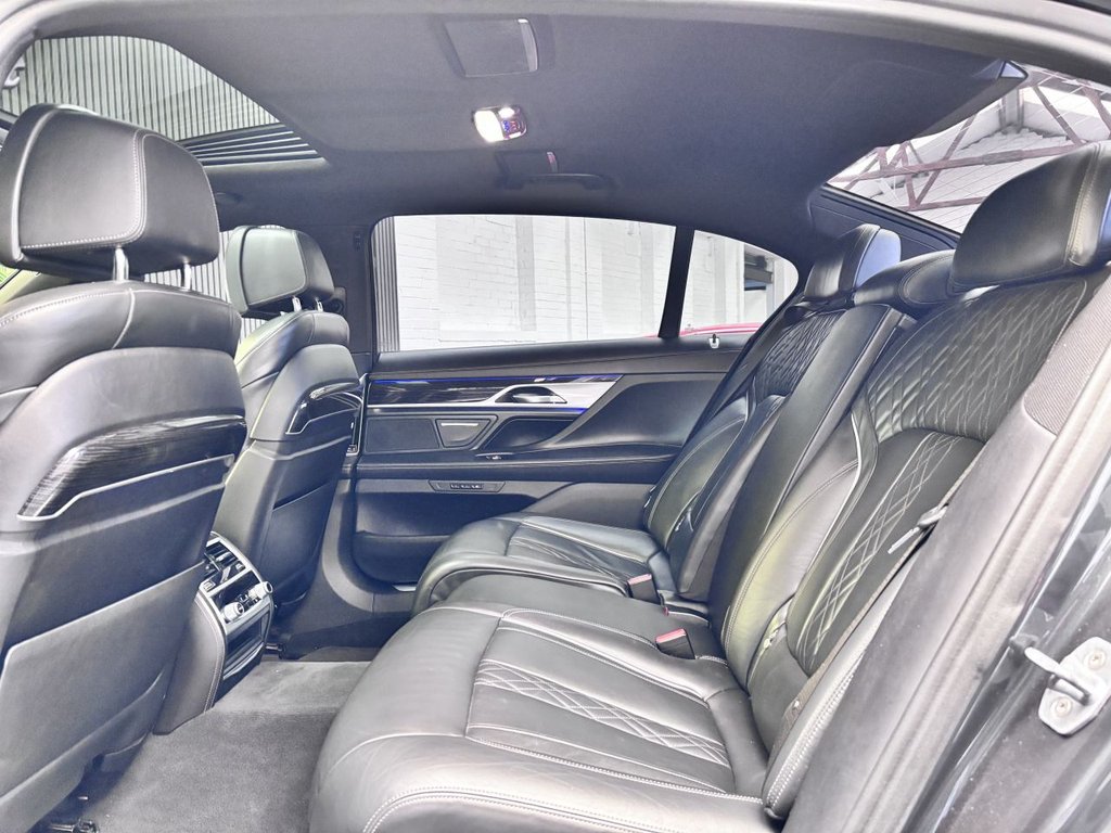 Used BMW 7 Series 2018 for sale - 77208395: Photo 12