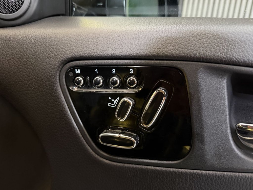 Used Jaguar XK 2013 for sale - 78212870: Photo 18