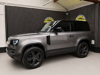 Used Land Rover Defender 2021 for sale - 78632084: Photo