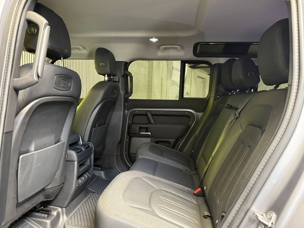 Used Land Rover Defender 2021 for sale - 77208328: Photo 12