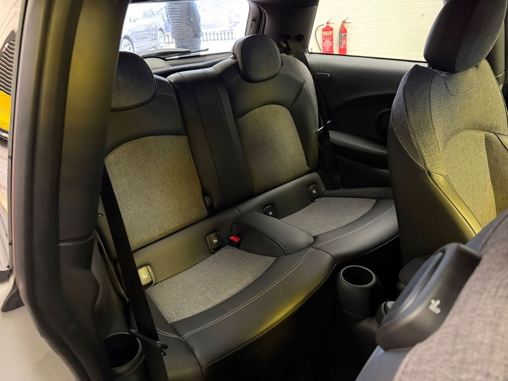 Used MINI Hatch 2023 for sale - 77572148: Photo 12