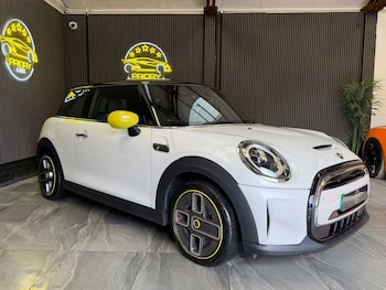 Used MINI Hatch 2023 for sale - 77572148: Photo