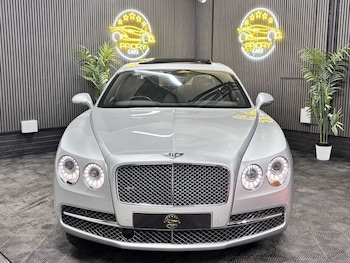 Used Bentley Flying Spur 2013 for sale - 77208452: Photo