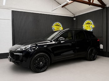 Used Porsche Cayenne 2014 for sale - 79288316: Photo