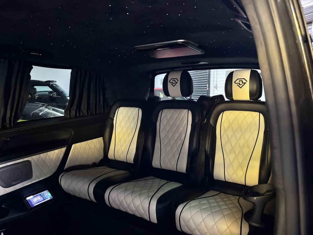 Used Mercedes-Benz V-Class 2018 for sale - 77226865: Photo 14