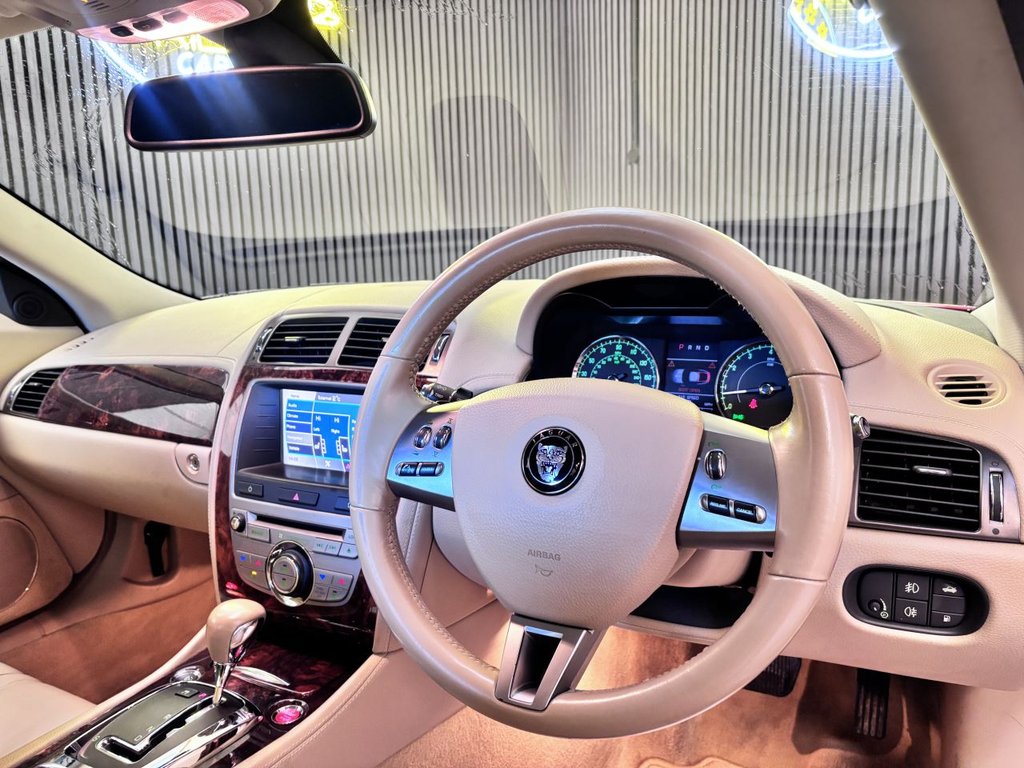 Used Jaguar XK 2008 for sale - 77226761: Photo 8