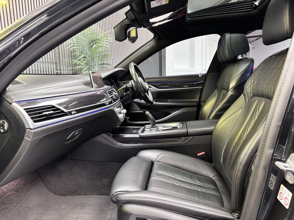 Used BMW 7 Series 2018 for sale - 77226671: Photo 10