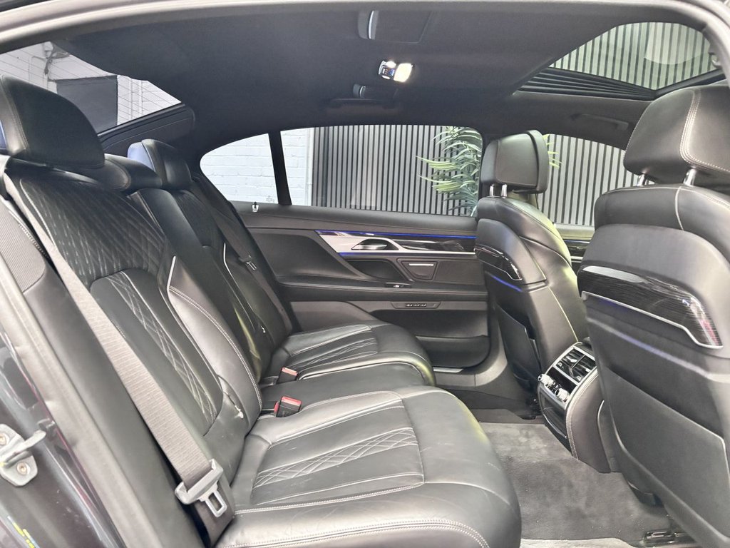 Used BMW 7 Series 2018 for sale - 77226671: Photo 11