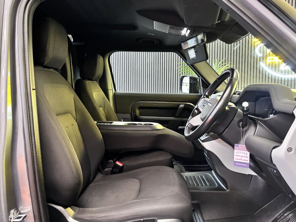 Used Land Rover Defender 2021 for sale - 77226990: Photo 9