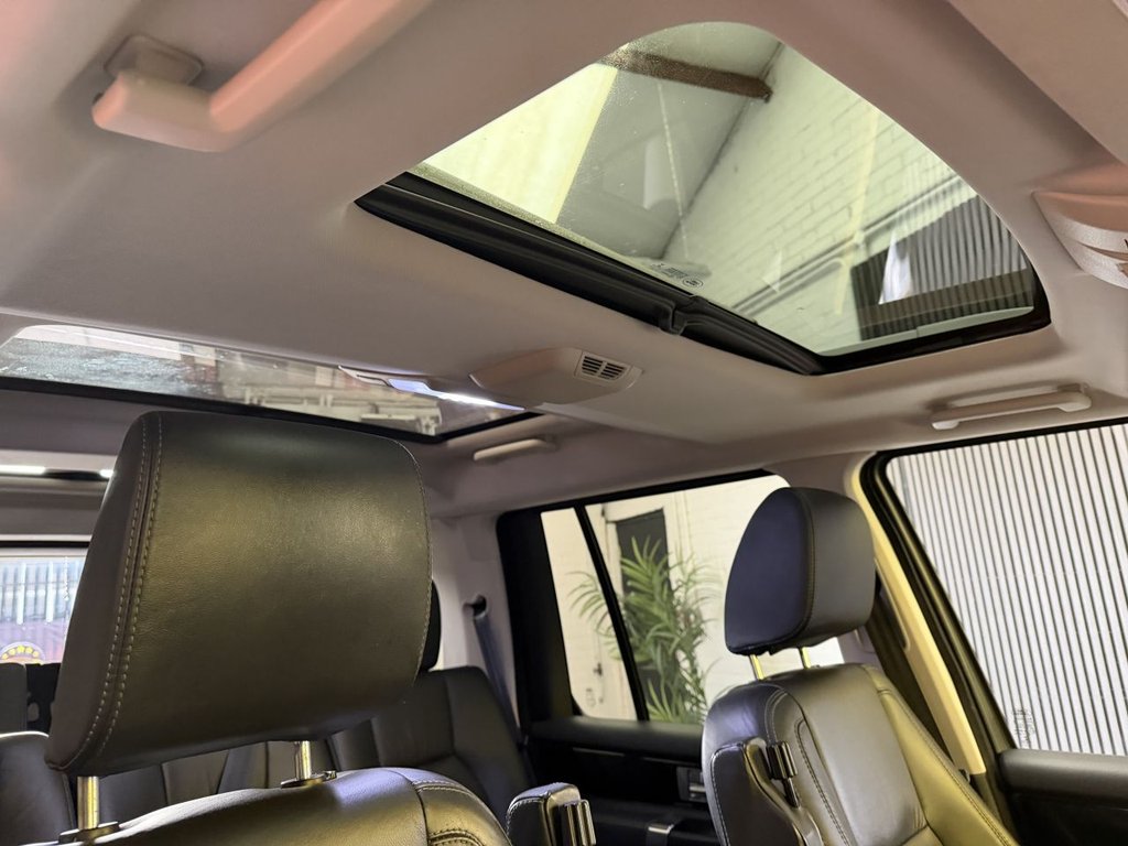 Used Land Rover Discovery 4 2015 for sale - 77642952: Photo 15