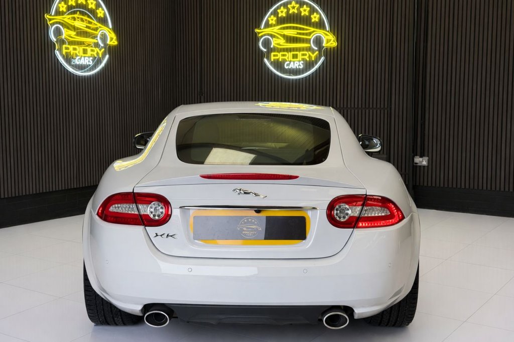 Used Jaguar XK 2012 for sale - 77608816: Photo 5