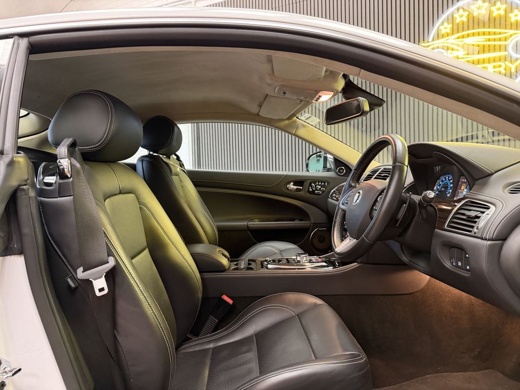 Used Jaguar XK 2012 for sale - 77608816: Photo 9