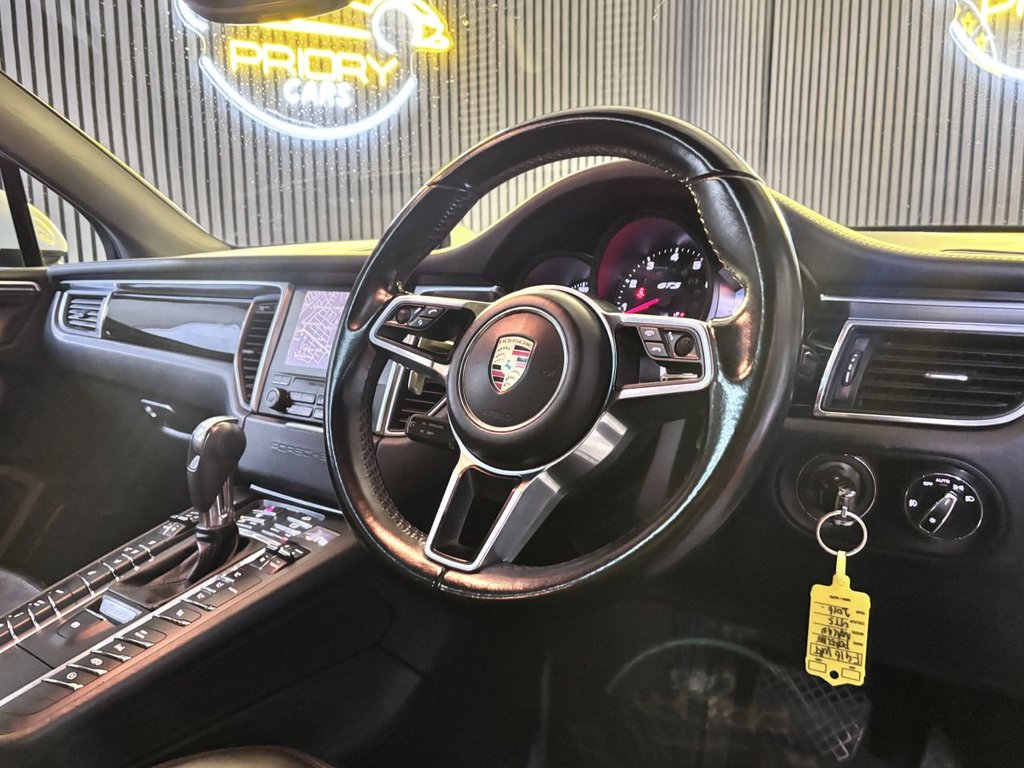 Used Porsche Macan 2016 for sale - 77250637: Photo 8