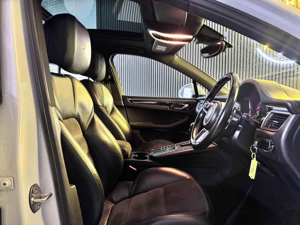 Used Porsche Macan 2016 for sale - 77250637: Photo 9