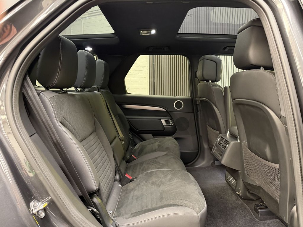Used Land Rover Discovery 2023 for sale - 78167519: Photo 11