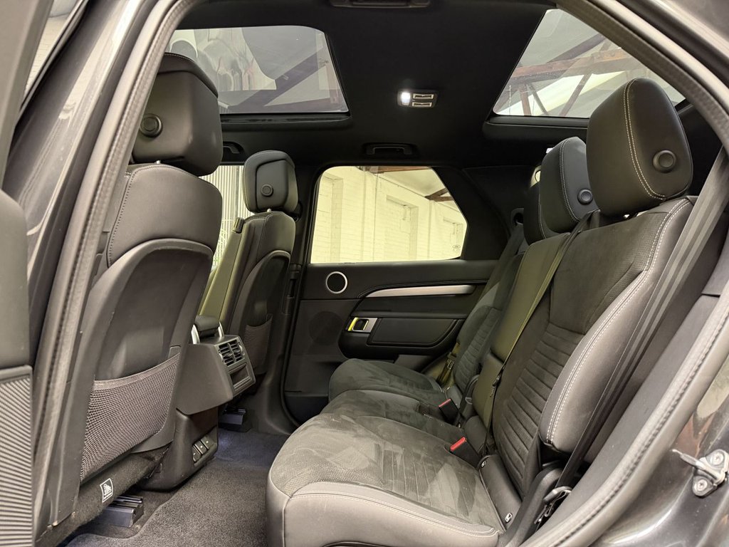 Used Land Rover Discovery 2023 for sale - 78167519: Photo 12