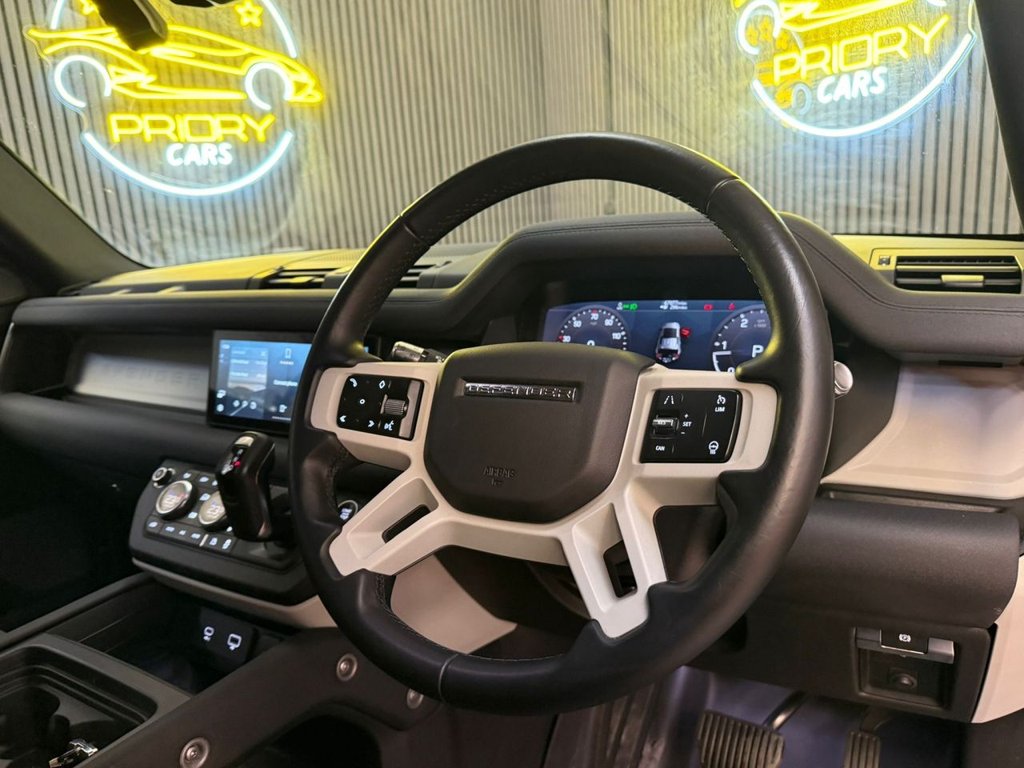 Used Land Rover Defender 2021 for sale - 77226908: Photo 8