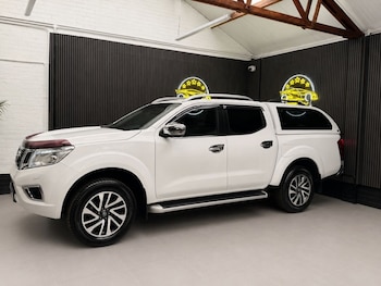 Used Nissan Navara 2017 for sale - 78645481: Photo