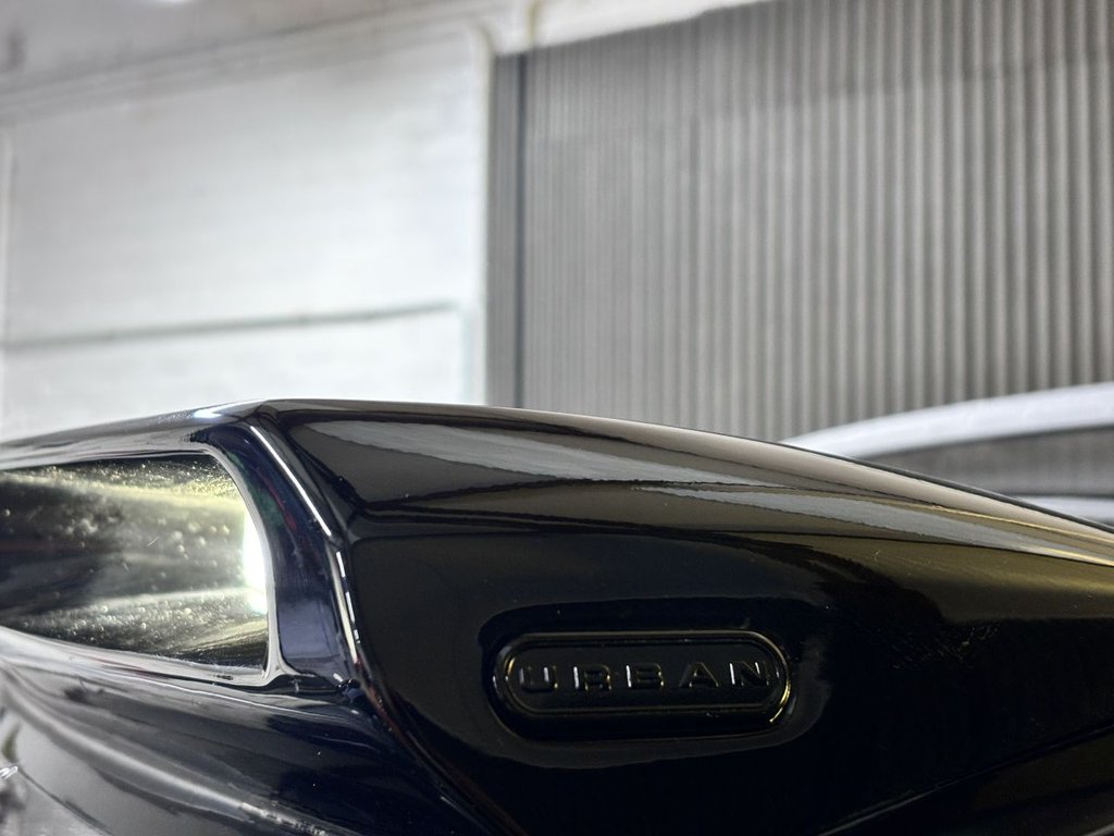 Used Land Rover Defender 2022 for sale - 77226960: Photo 19