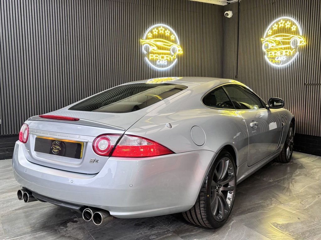 Used Jaguar XKR 2007 for sale - 77383653: Photo 6
