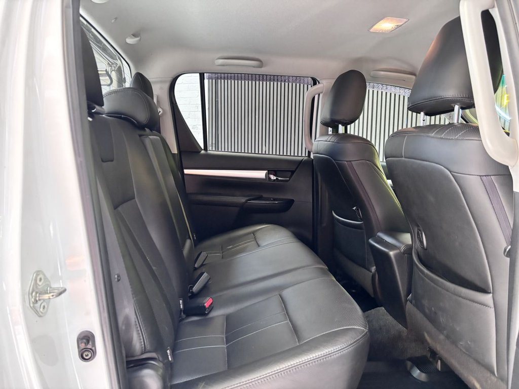 Used Toyota Hilux 2017 for sale - 77226781: Photo 11