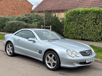 Used Mercedes-Benz SL 2005 for sale - 77208334: Photo
