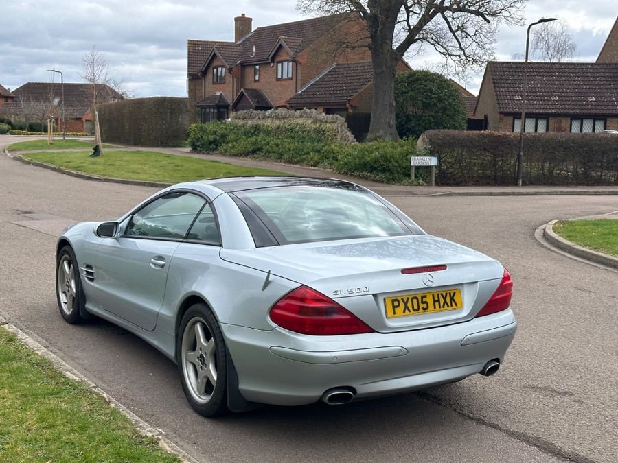 Used Mercedes-Benz SL 2005 for sale - 77208334: Photo 6