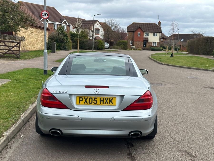 Used Mercedes-Benz SL 2005 for sale - 77208334: Photo 7