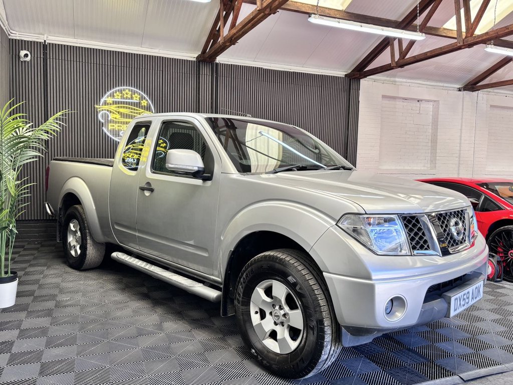 Used Nissan Navara 2009 for sale - 77208349: Photo 2
