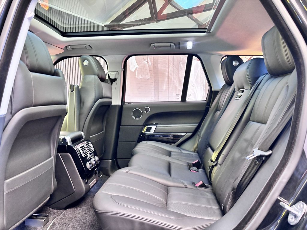 Used Land Rover Range Rover 2015 for sale - 77226927: Photo 12