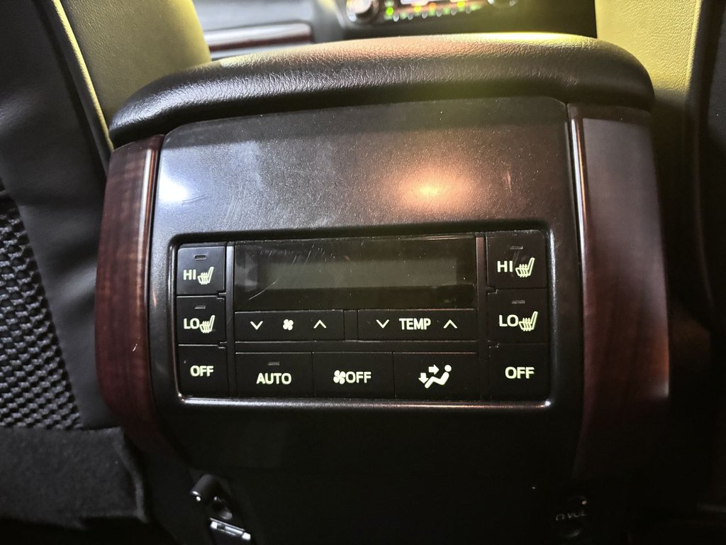 Used Toyota Land Cruiser 2018 for sale - 77302201: Photo 17