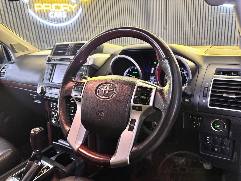 Used Toyota Land Cruiser 2018 for sale - 77302201: Photo 9