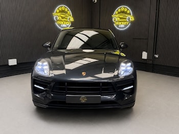Used Porsche Macan 2020 for sale - 78619874: Photo