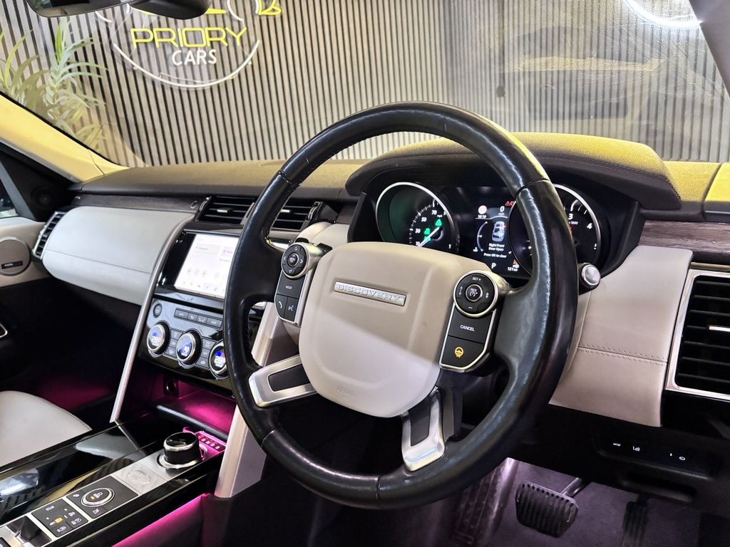 Used Land Rover Discovery 2017 for sale - 77208442: Photo 8